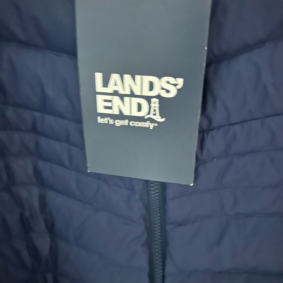 NWT Lands End Lightweight down puffer jacket, size XL - Picture 4 of 6